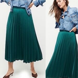 NWT J.Crew Green Elegant Pleated Skirt Size XS